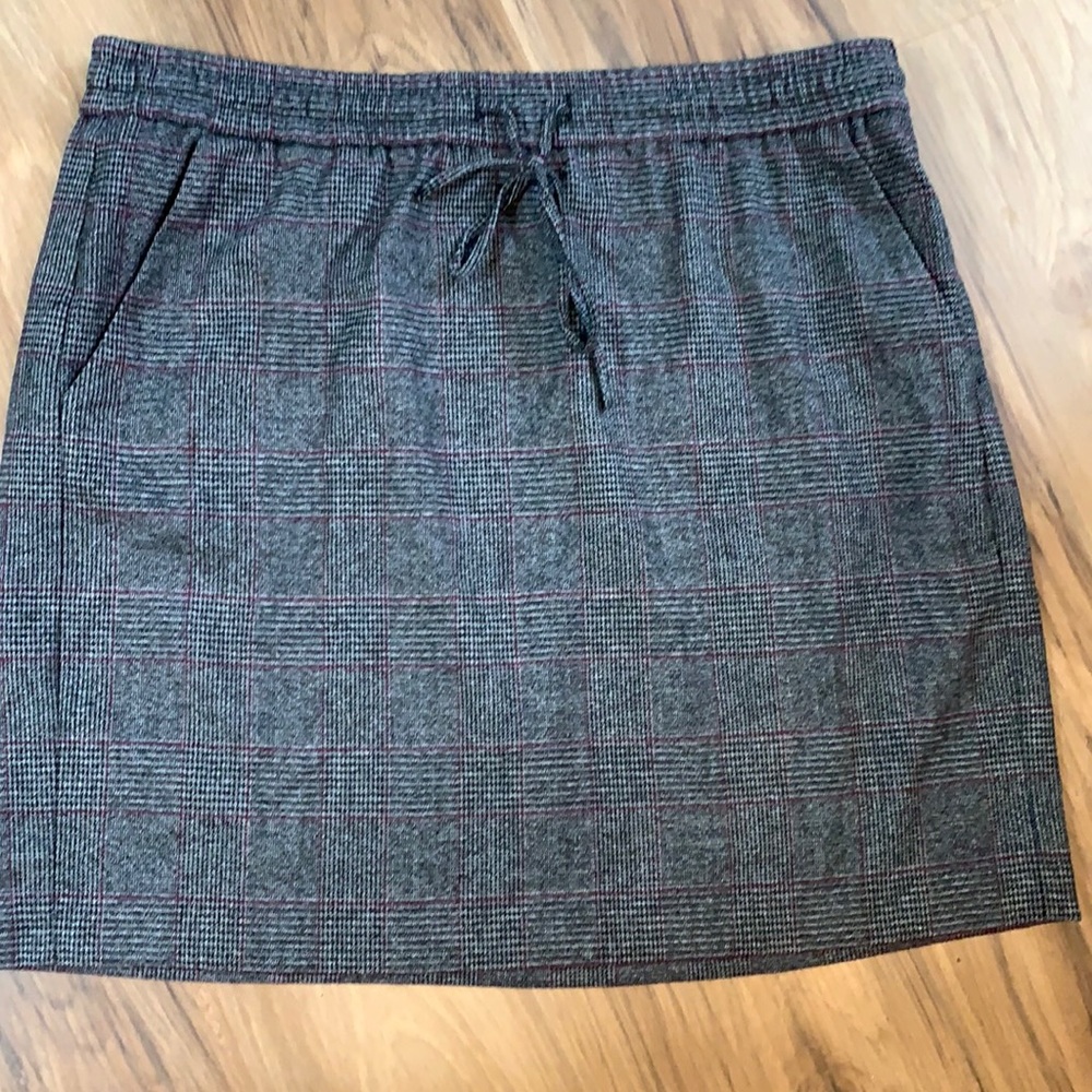 Loft Plaid Pattern Skirt